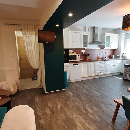 Carla Dans Le Loft Bleu Accommodatie bij particulieren Sablons (Drome)